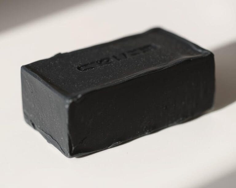 Kan zwarte zeep helpen bij een doffe huid?